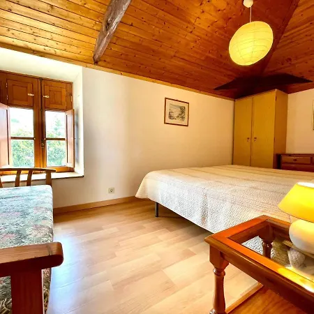 Apartamento De 2 Dormitorios En Finca, Con Terraza Y Barbacoa En Valle San Lorenzo Landhaus Valle de San Lorenzo