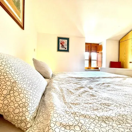 Apartamento De 2 Dormitorios En Finca, Con Terraza Y Barbacoa En Valle San Lorenzo * Valle de San Lorenzo